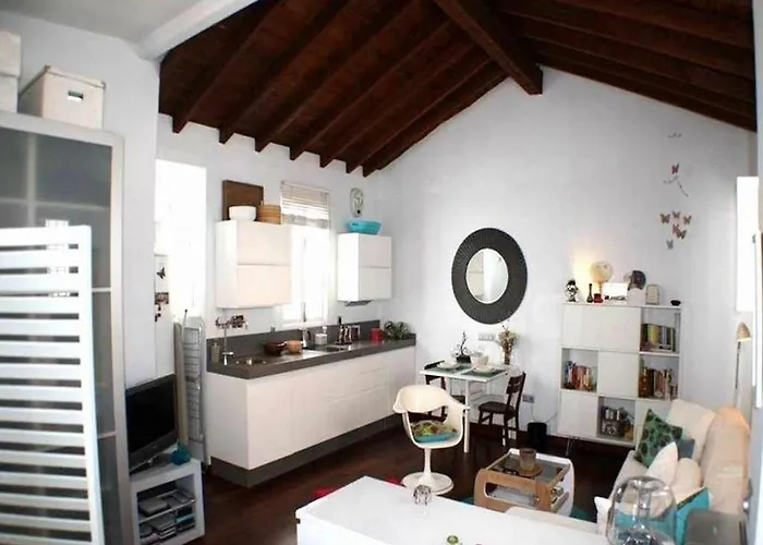 Apartment Duque Cornejo II